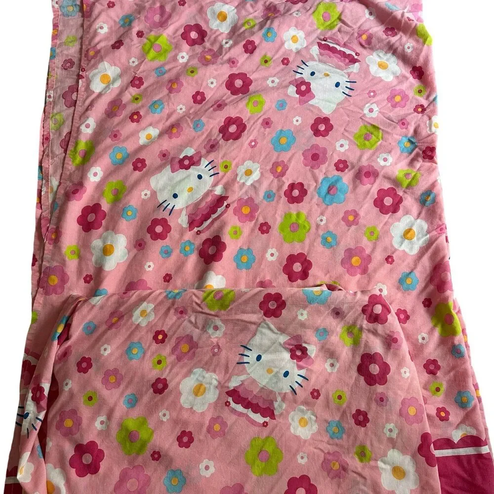 2013 Sanrio Hello Kitty Spring Flower Twin Bedding Sheet Flat & Fitted Set